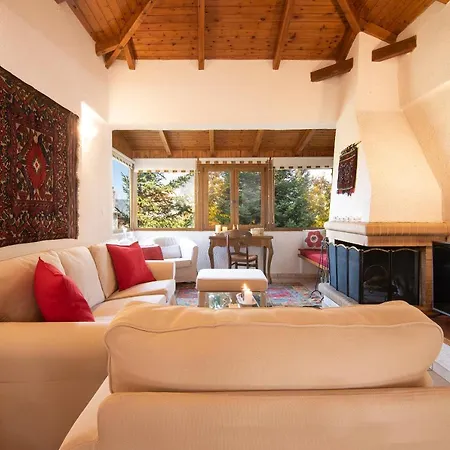 Siora Marika וילה אראחובה